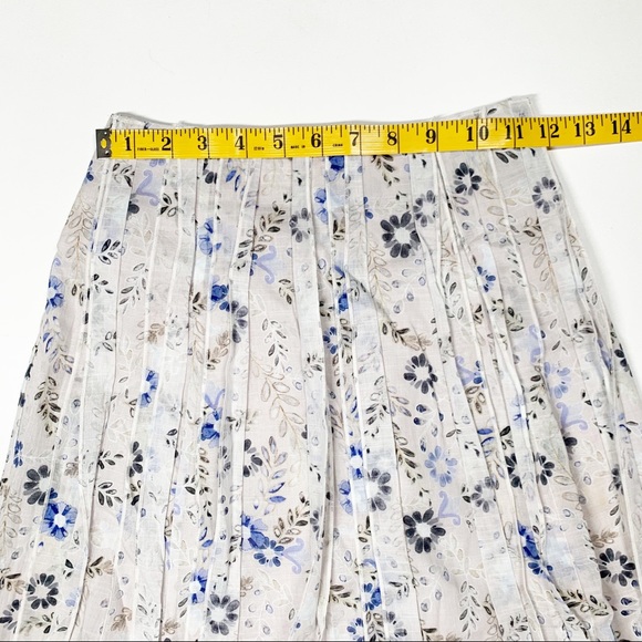 AJE Dellal Midi Skirt Wildflower Floral Print Size US 2 XS (AU 6) White Blue - Picture 4 of 12